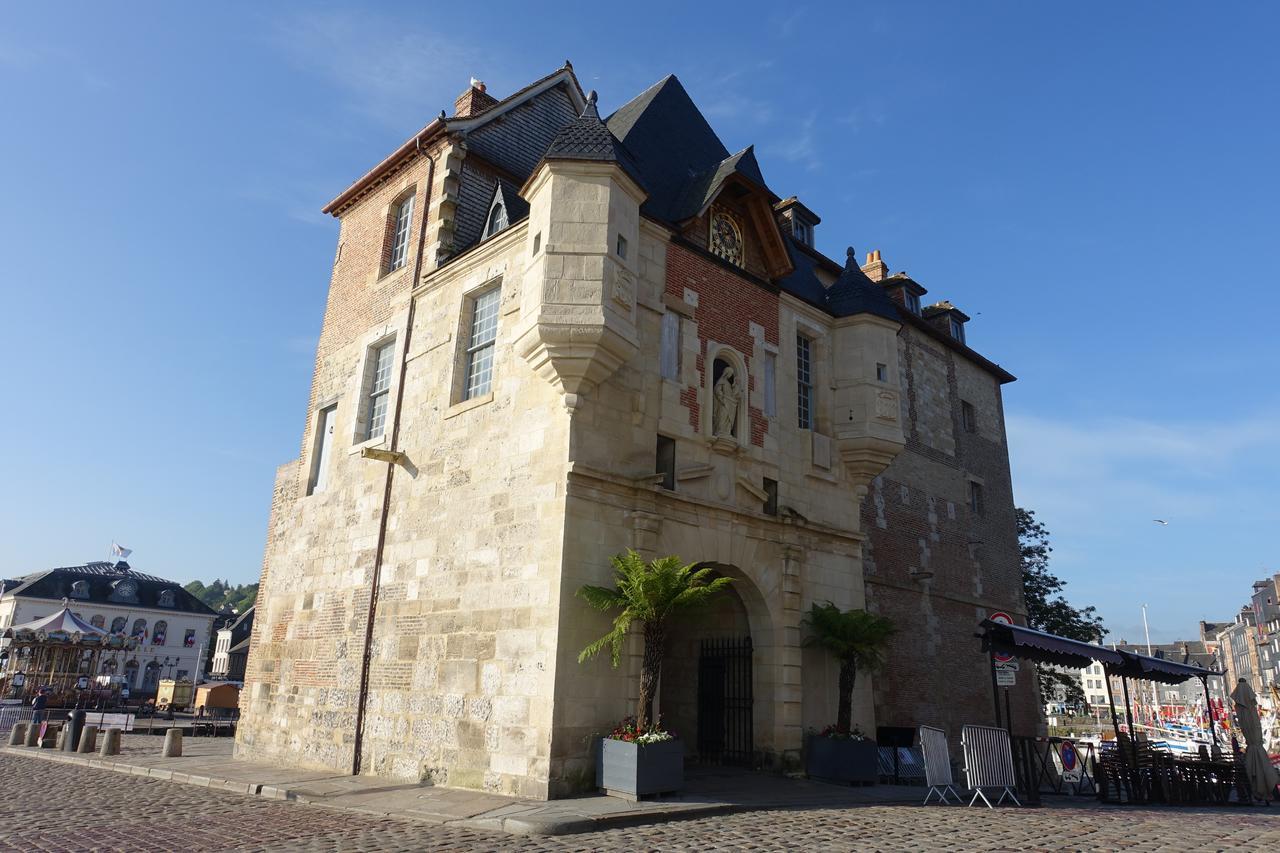 Appartamento Armonui Honfleur Centre Historique Esterno foto